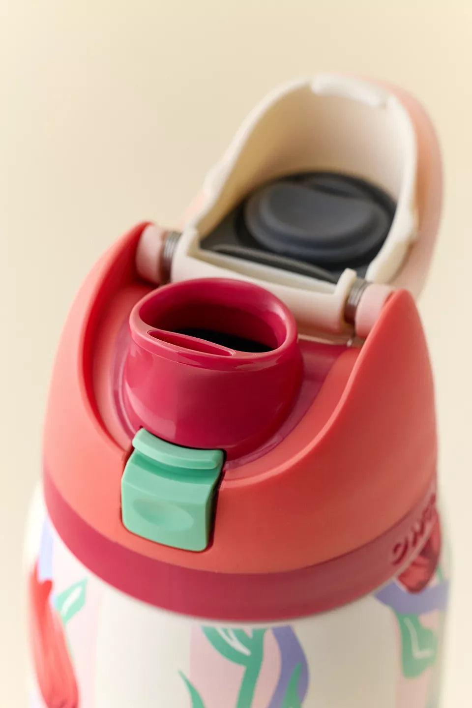 Exclusive Tulip Bouquet FreeSip 32oz Water Bottle