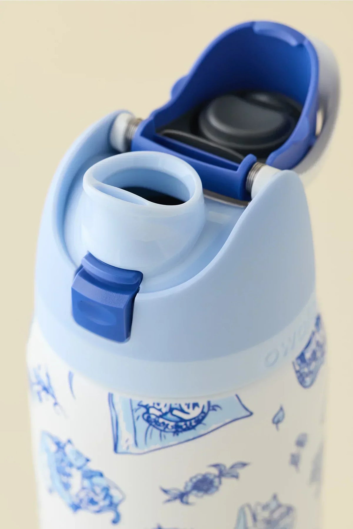 Delft Cat Print FreeSip 32 oz Water Bottle