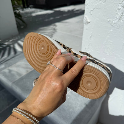 Swarovski X Nike  Leopard Air Force 1