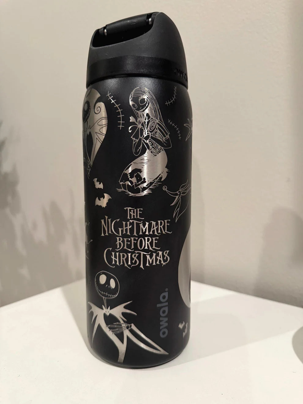 Nightmare Skeleton 32oz Water Bottle