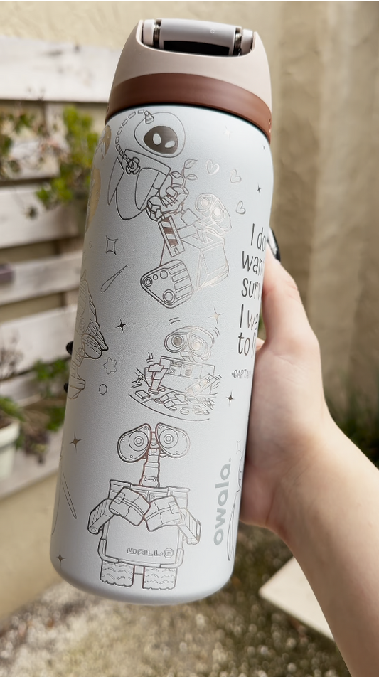 Wall-E and Eve Engraved Owala 32 oz FreeSip Water Bottle